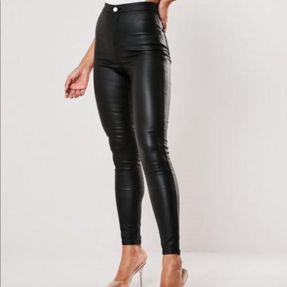 Missguided Denim - Missguided Coated black skinny jeans